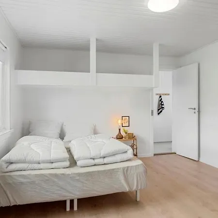 Hyggeligt Pa Naturskonne Kegnaes Appartement